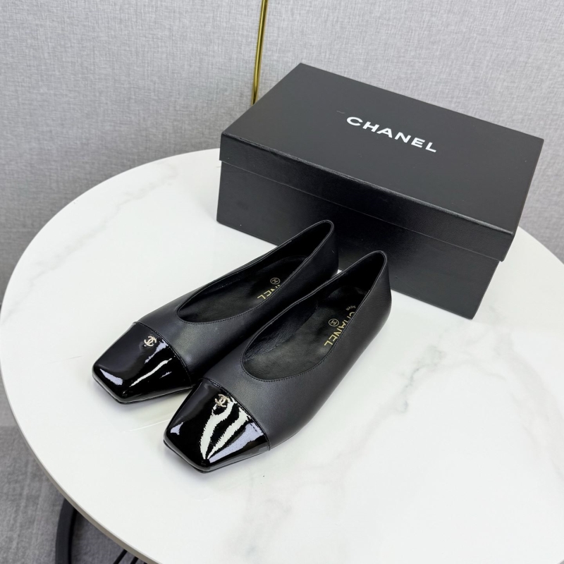 Ch**el flat shoes